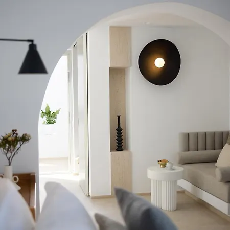 Omna Caldera Akrotírion