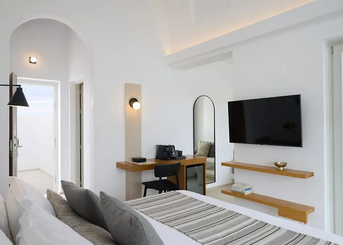 Omna Caldera Apartmanhotel Akrotírion