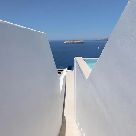 Omna Caldera Aparthotel *