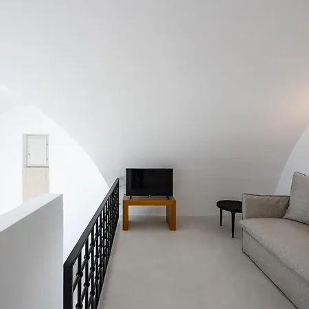 Omna Caldera Aparthotel