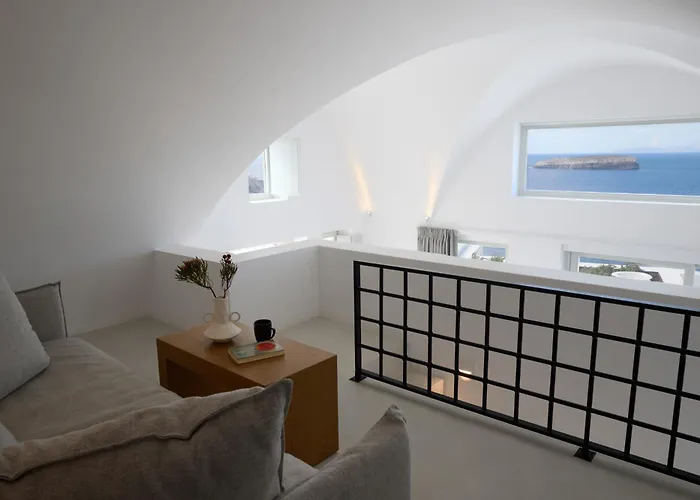 Omna Caldera 4* Akrotírion