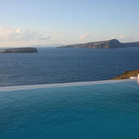 Omna Caldera Akrotírion