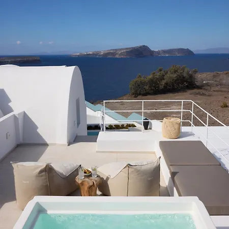Omna Caldera Aparthotel 4*