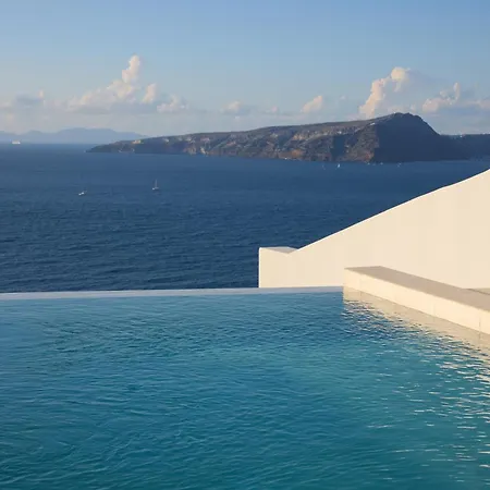 Omna Caldera Lägenhetshotell Akrotírion