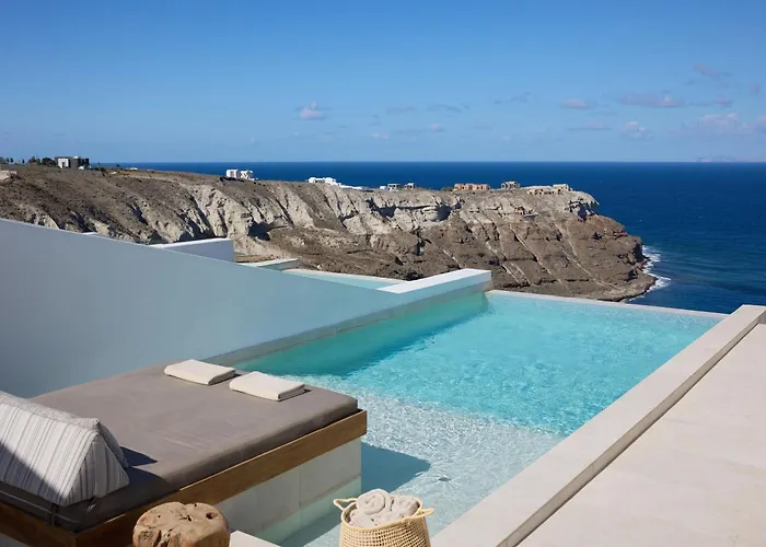 Omna Caldera Akrotírion