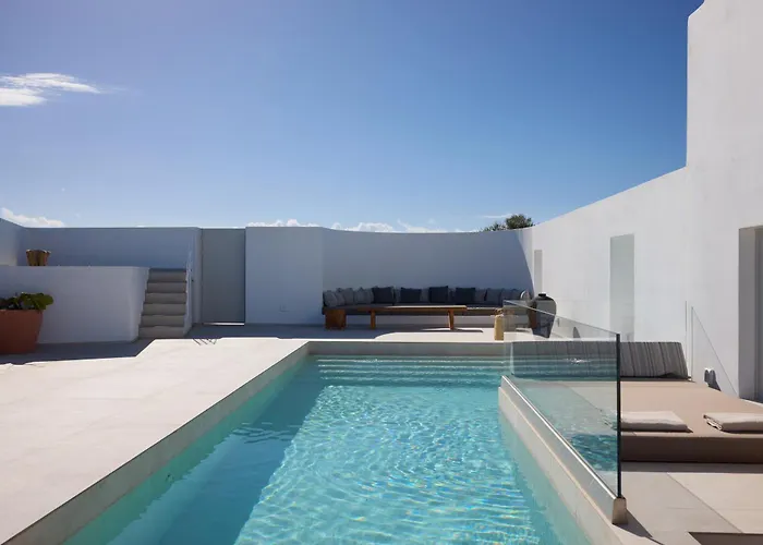 Omna Caldera Apart-hotel 4*